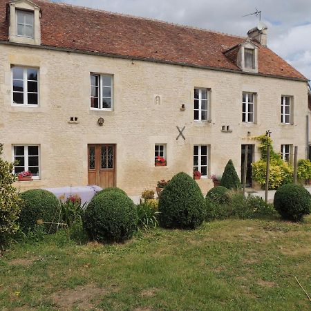 Bed and Breakfast La Ferme Du Bourg Eraines Экстерьер фото