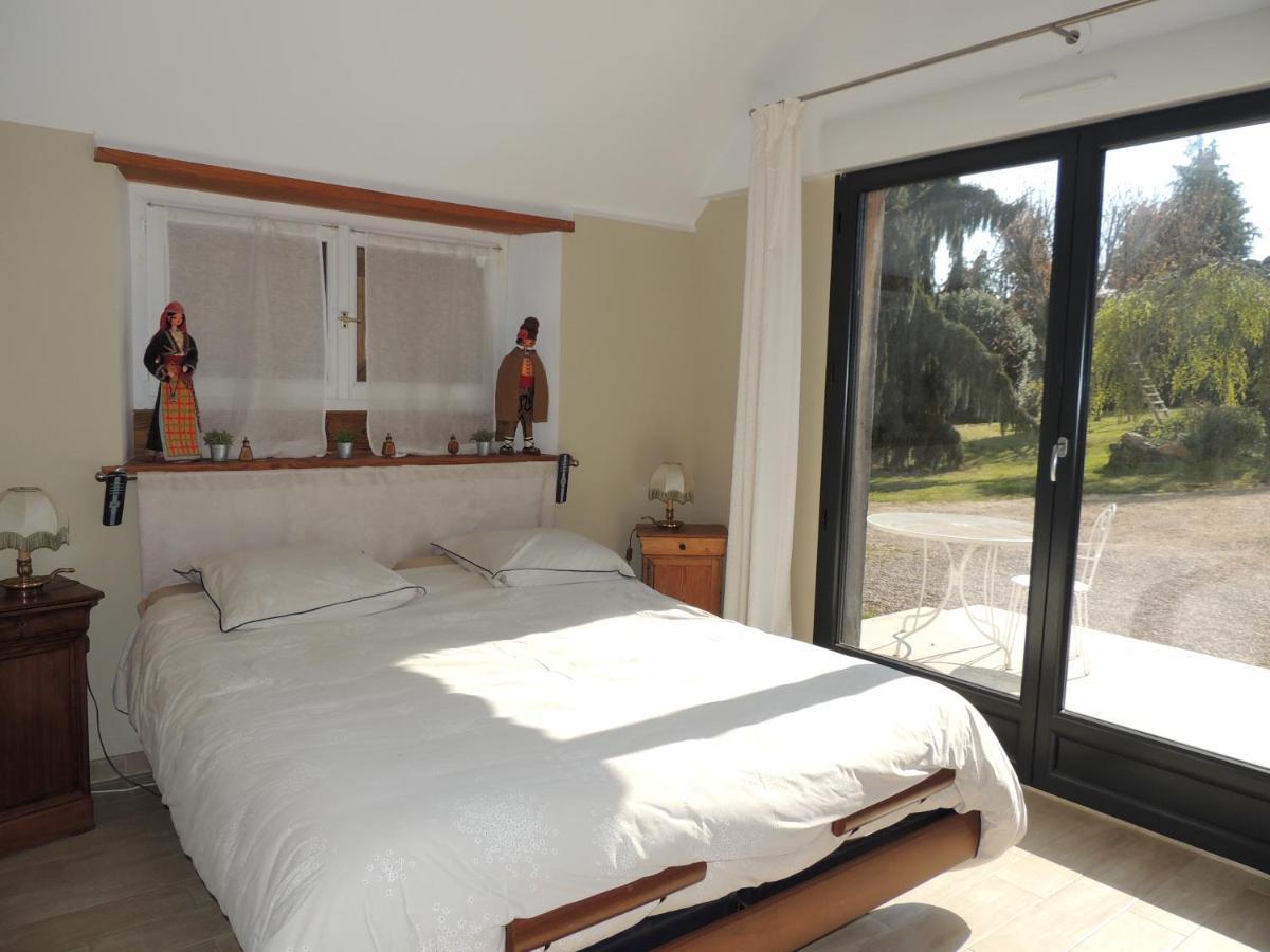 Bed and Breakfast La Ferme Du Bourg Eraines Экстерьер фото